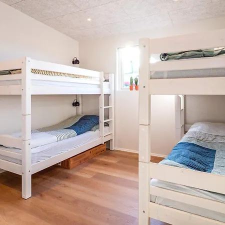 5 Star In Lemvig-by Traum *