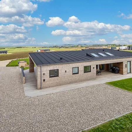 Holiday home 5 Star In Lemvig-by Traum